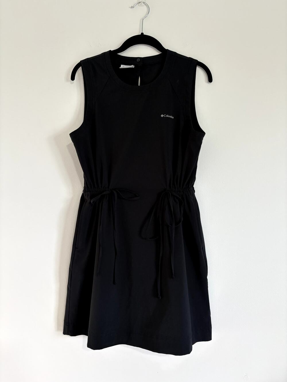 Columbia Bogata Bay II Dress Black Small Sleeveless Mini Omni-Shield Drawstring